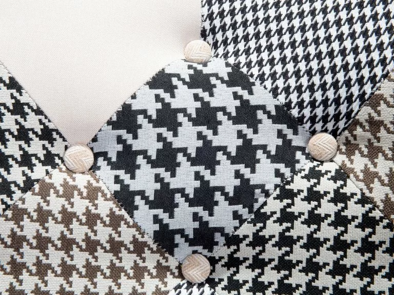 Beliani Sillón Tapizado Con Reposapiés Blanco/negro VEJLE - Imagen 7