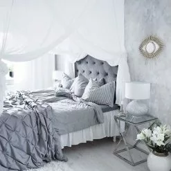 Beliani Mesa Auxiliar De Vidrio Transparente/plateado 40 X 40 Cm BEVERLY -Sillones Ventas undef src sa picid 769350 type whitesh image