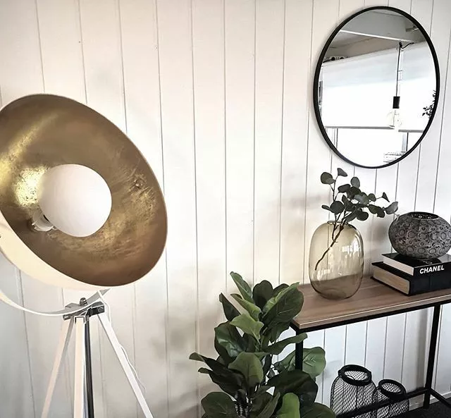 Beliani Consola Madera Oscura/negro 100 X 30 Cm TULIA 4 Beliani Consola Madera Oscura/negro 100 X 30 Cm TULIA - Imagen 4