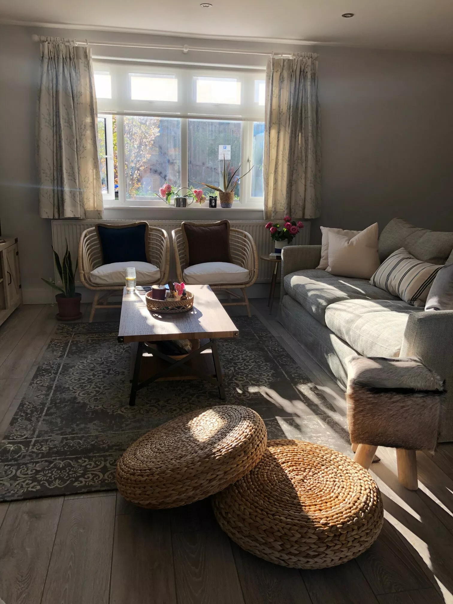 Beliani Mesa De Centro Madera Oscura/negro 100 X 55 Cm CARLIN 3 Beliani Mesa De Centro Madera Oscura/negro 100 X 55 Cm CARLIN - Imagen 3