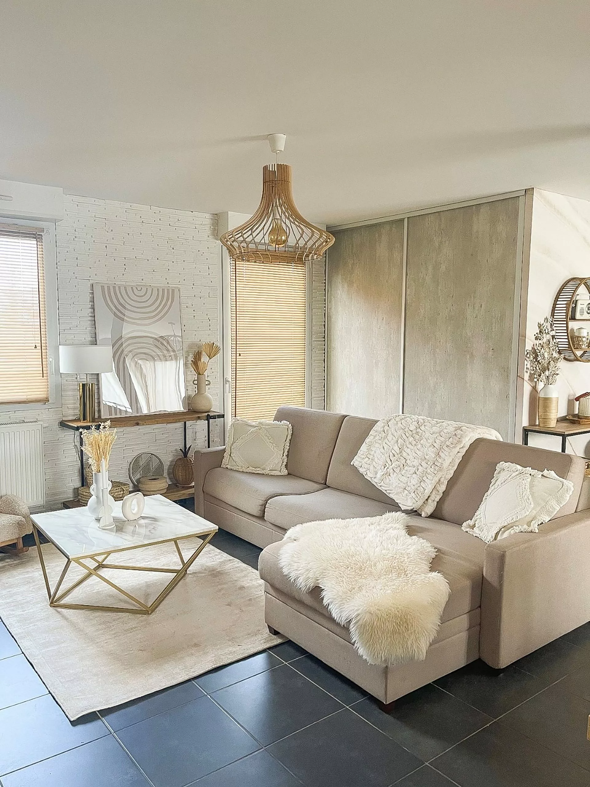 Beliani Mesa De Centro Beige/dorado 80 X 80 Cm MALIBU 8 Beliani Mesa De Centro Beige/dorado 80 X 80 Cm MALIBU - Imagen 8