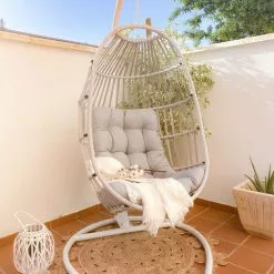 Beliani Silla Colgante De Ratán Gris Claro Con Soporte SESIA 12 Beliani Silla Colgante De Ratán Gris Claro Con Soporte SESIA -Sillones Ventas undef src sa picid 824305 type whitesh image scaled