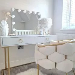 Beliani Consola De Metal Blanco/dorado 115 X 50 Cm WESTPORT -Sillones Ventas undef src sa picid 828327 type whitesh image scaled