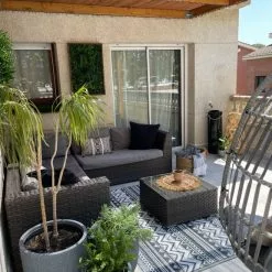 Beliani Silla Colgante De Ratán Gris Oscuro Con Soporte SESIA -Sillones Ventas undef src sa picid 847952 type whitesh image scaled