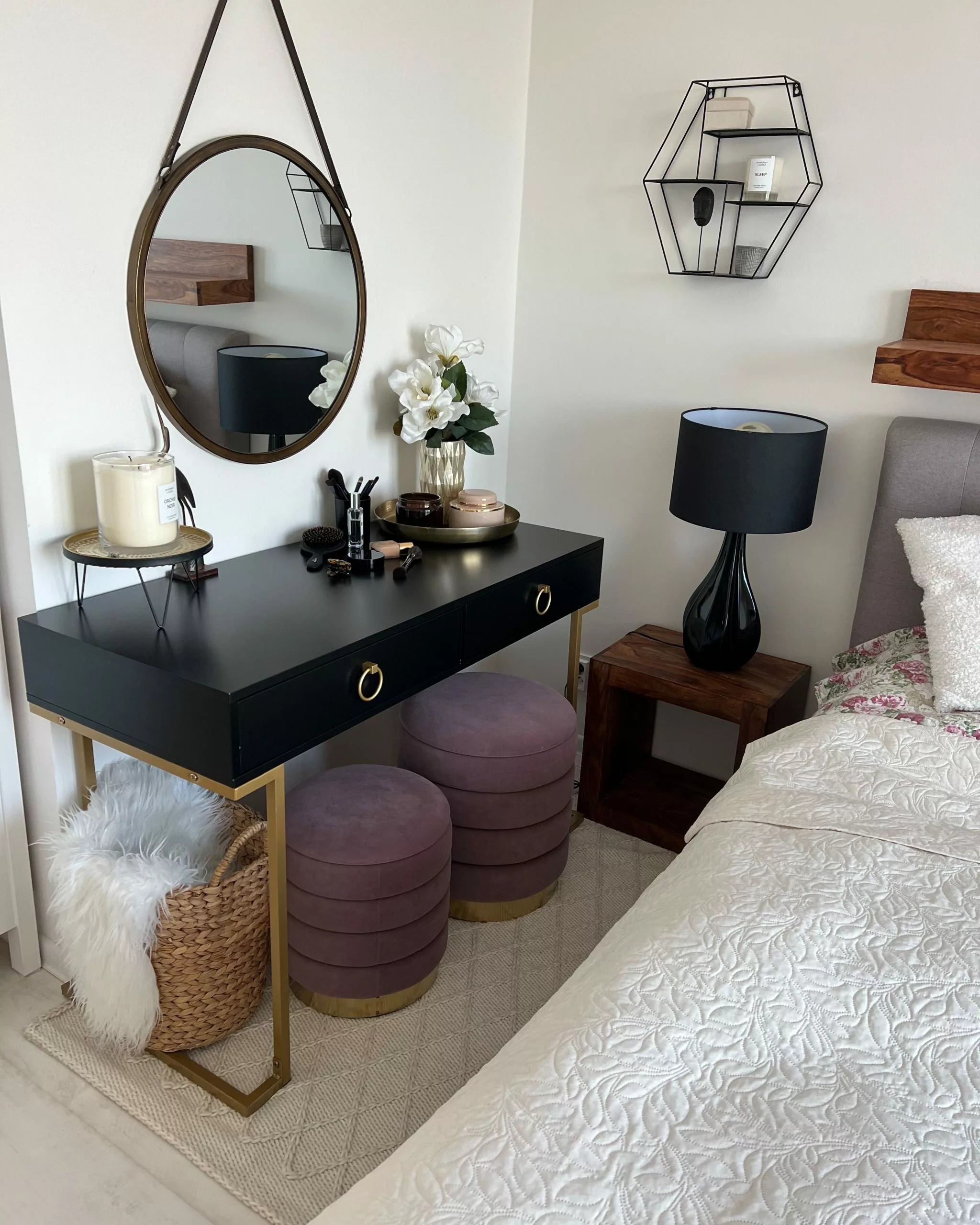 Beliani Consola De Metal Negro/dorado 115 X 50 Cm WESTPORT 4 Beliani Consola De Metal Negro/dorado 115 X 50 Cm WESTPORT - Imagen 4