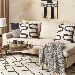 Beliani Mesa Auxiliar De Vidrio Templado/metal Negro/plateado ⌀ 40 Cm LUCEA -Sillones Ventas undef src sa picid 848086 type whitesh image scaled